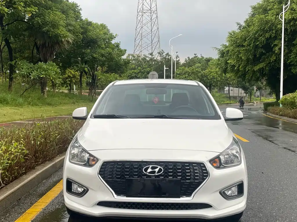 Hyundai Verna — фото 2