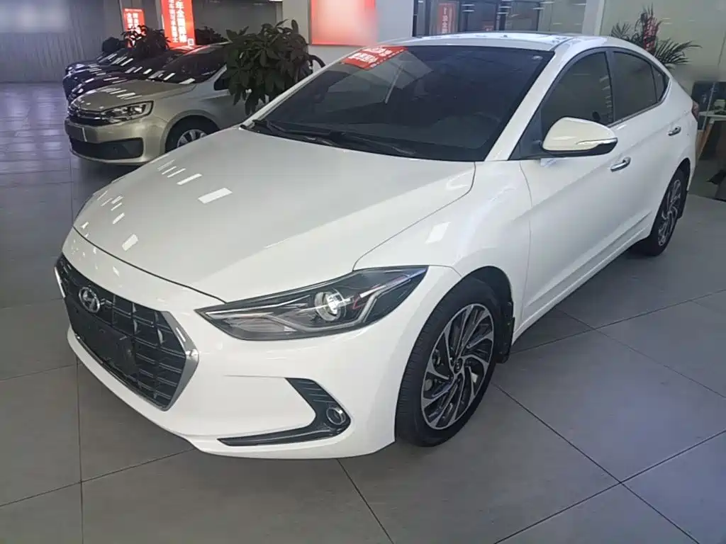 Hyundai Elantra