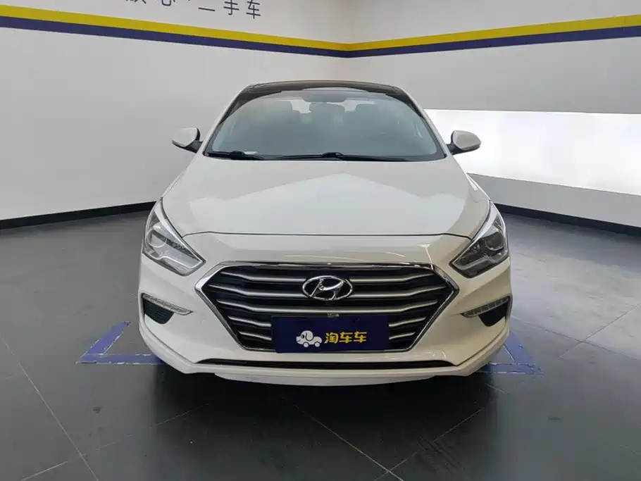 Hyundai Mistra — фото 2
