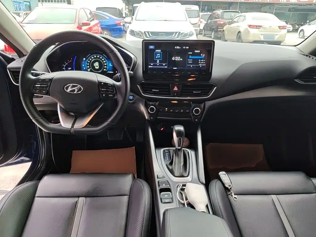 Hyundai Fista — фото 10