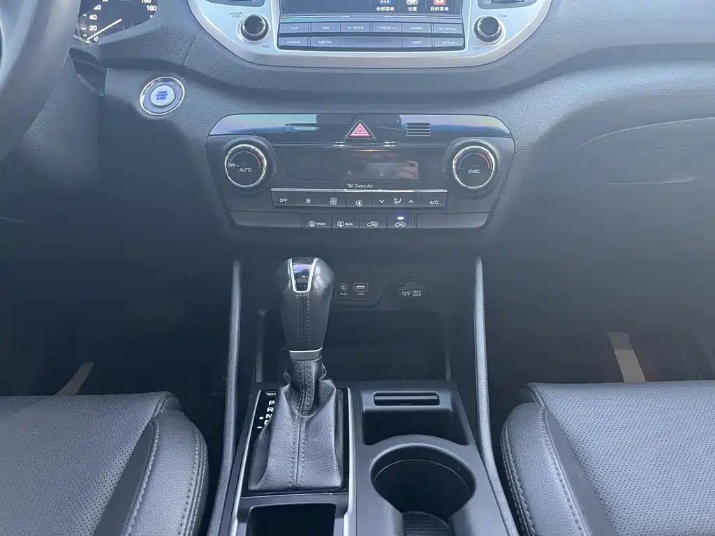 Hyundai Tucson — фото 9