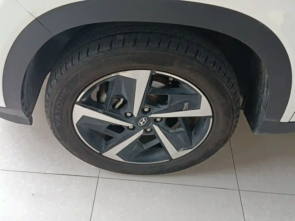 Hyundai ix35 — фото 23