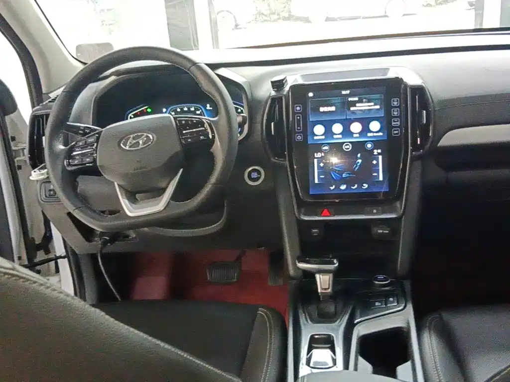Hyundai ix35 — фото 10