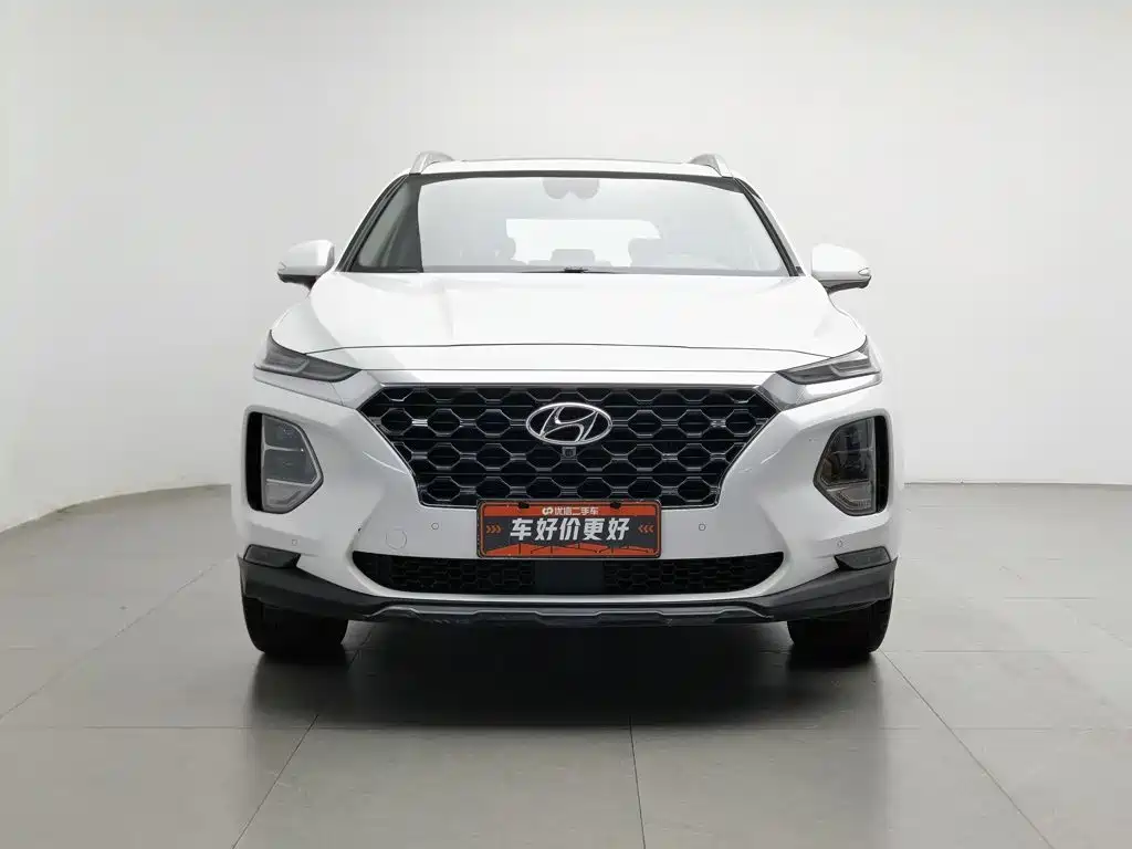 Hyundai Santa Fe — фото 3