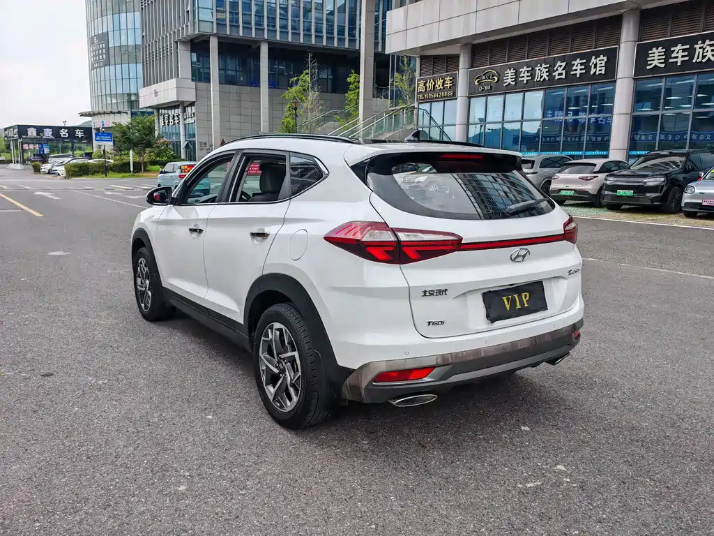 Hyundai Tucson — фото 6