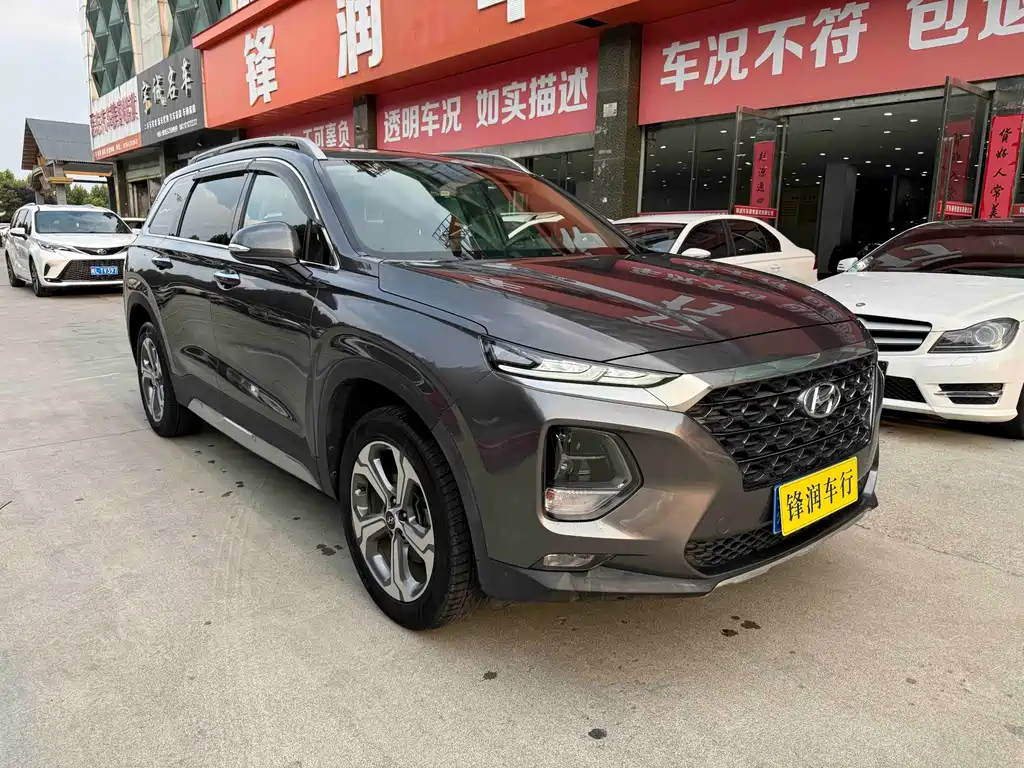 Hyundai Santa Fe — фото 3