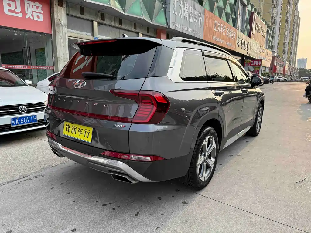 Hyundai Santa Fe — фото 4