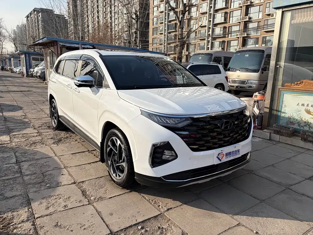 Hyundai Custo — фото 2