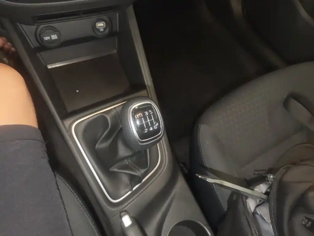 Hyundai Verna — фото 14