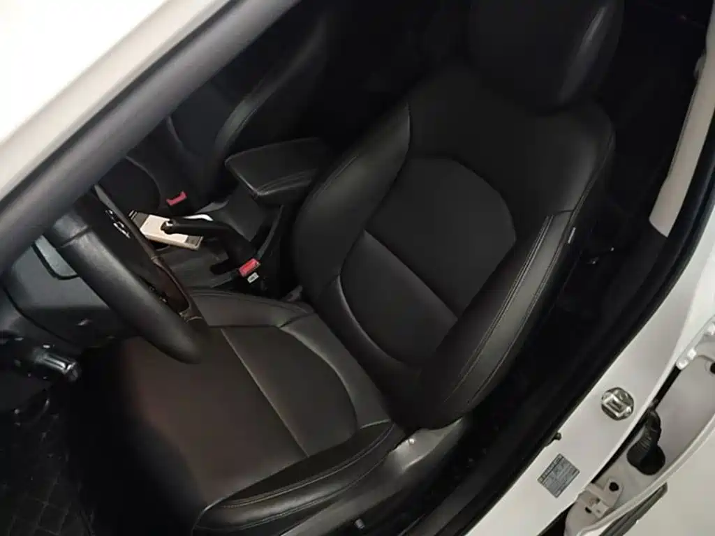 Hyundai ix35 — фото 15
