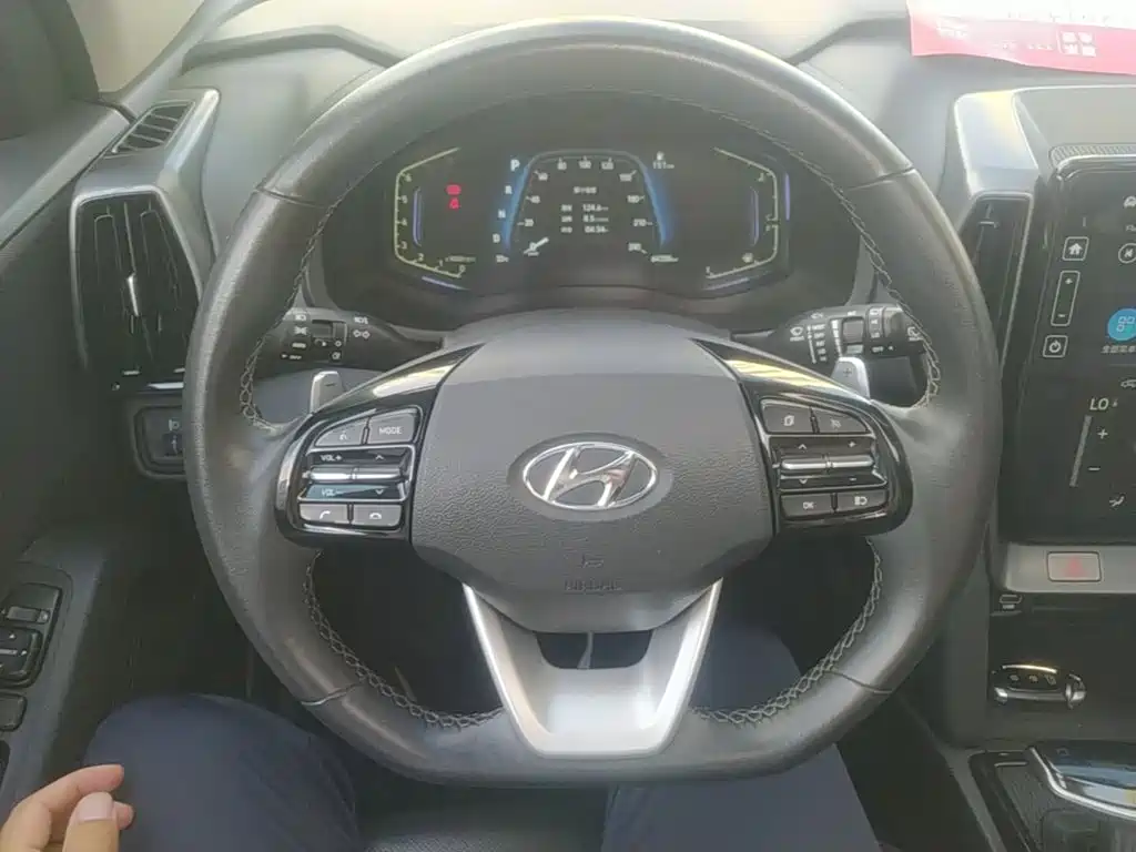 Hyundai ix35 — фото 11