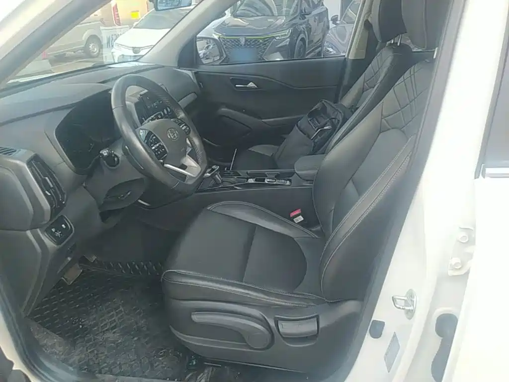 Hyundai ix35 — фото 15