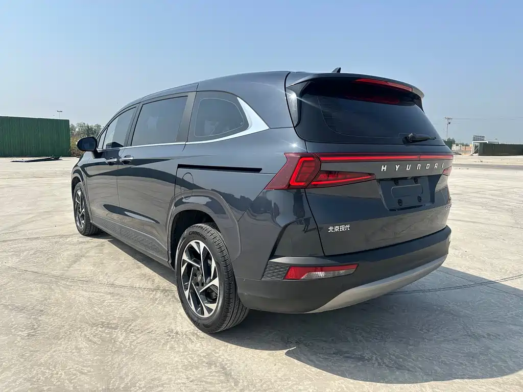 Hyundai Custo — фото 7