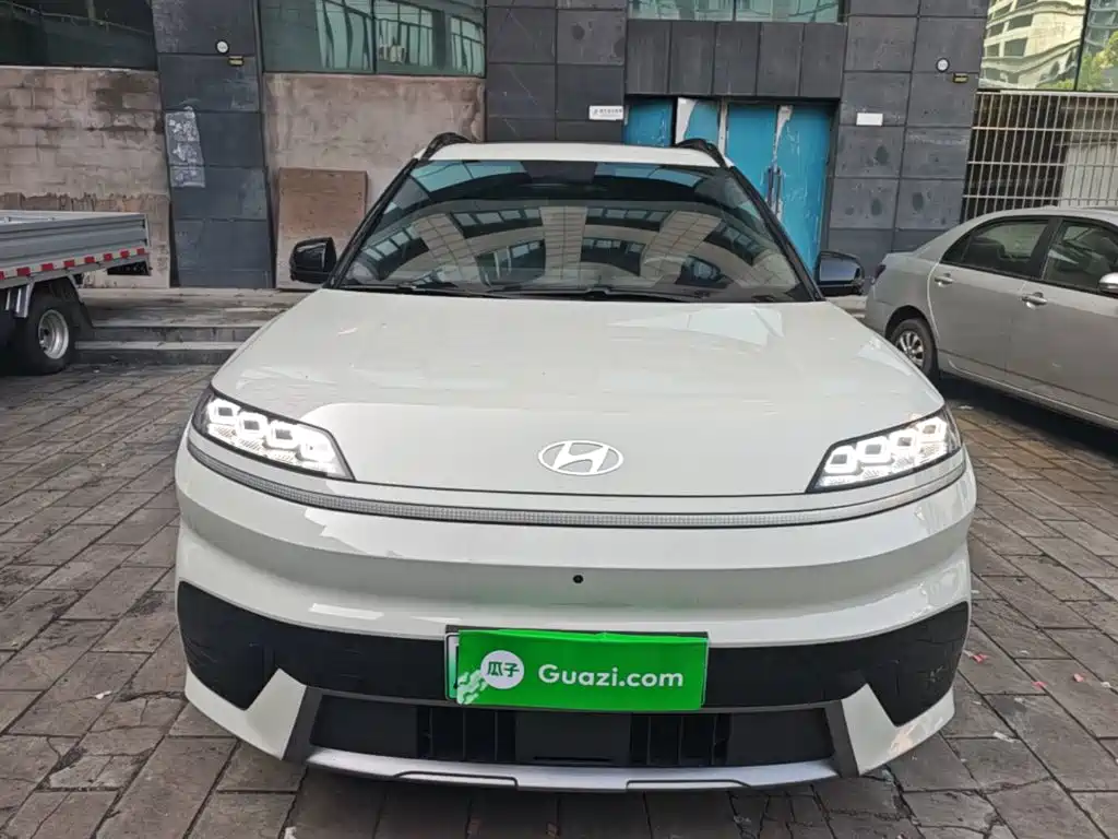 Hyundai EO — фото 3