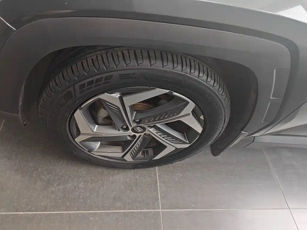 Hyundai Tucson — фото 23