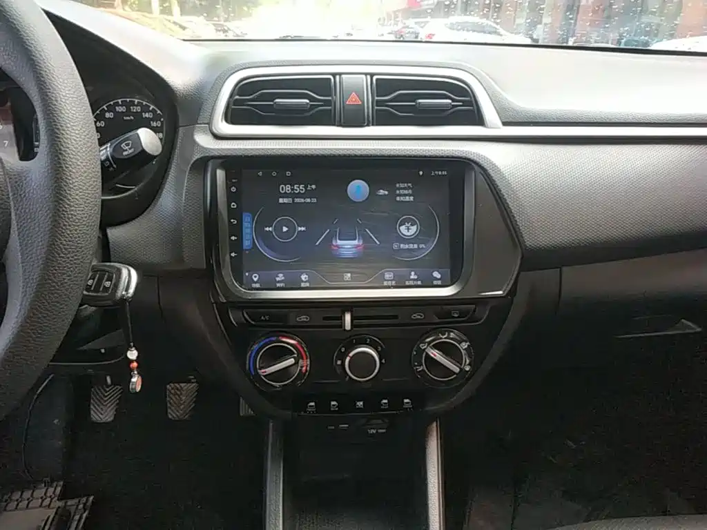 Hyundai Verna — фото 13