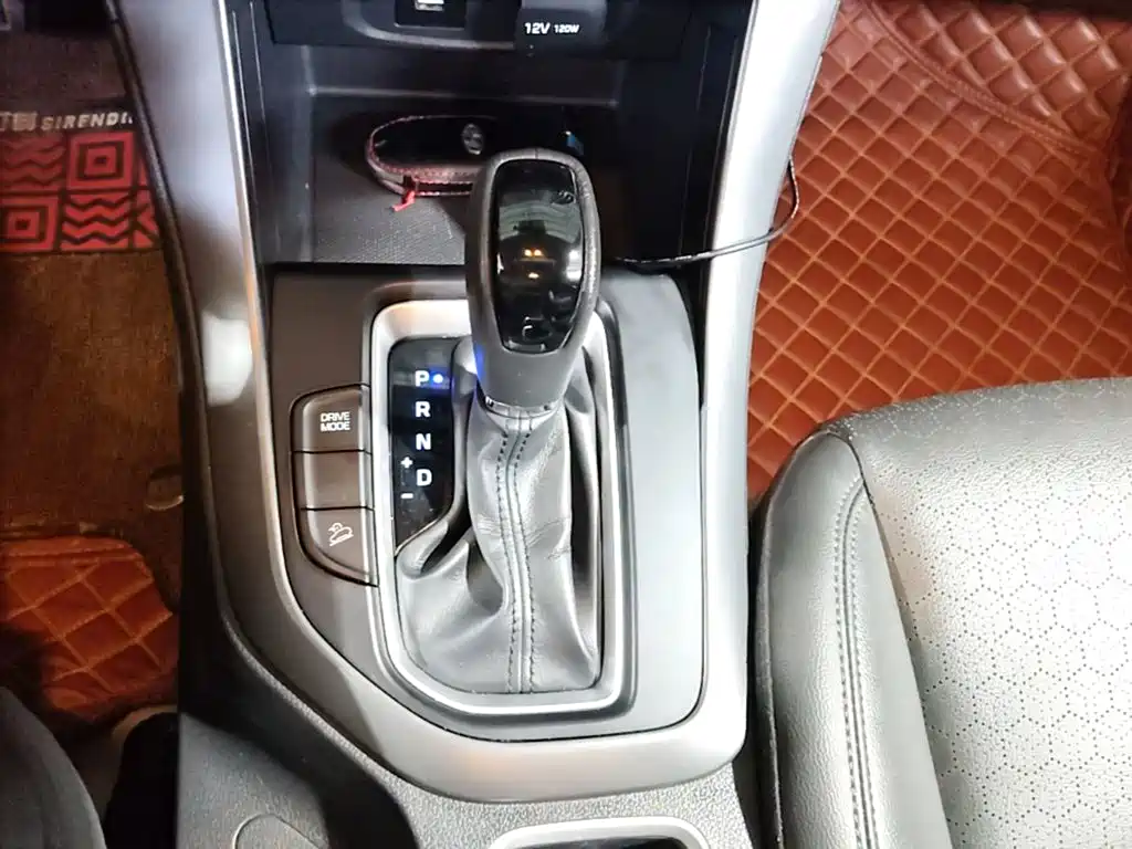 Hyundai ix35 — фото 14