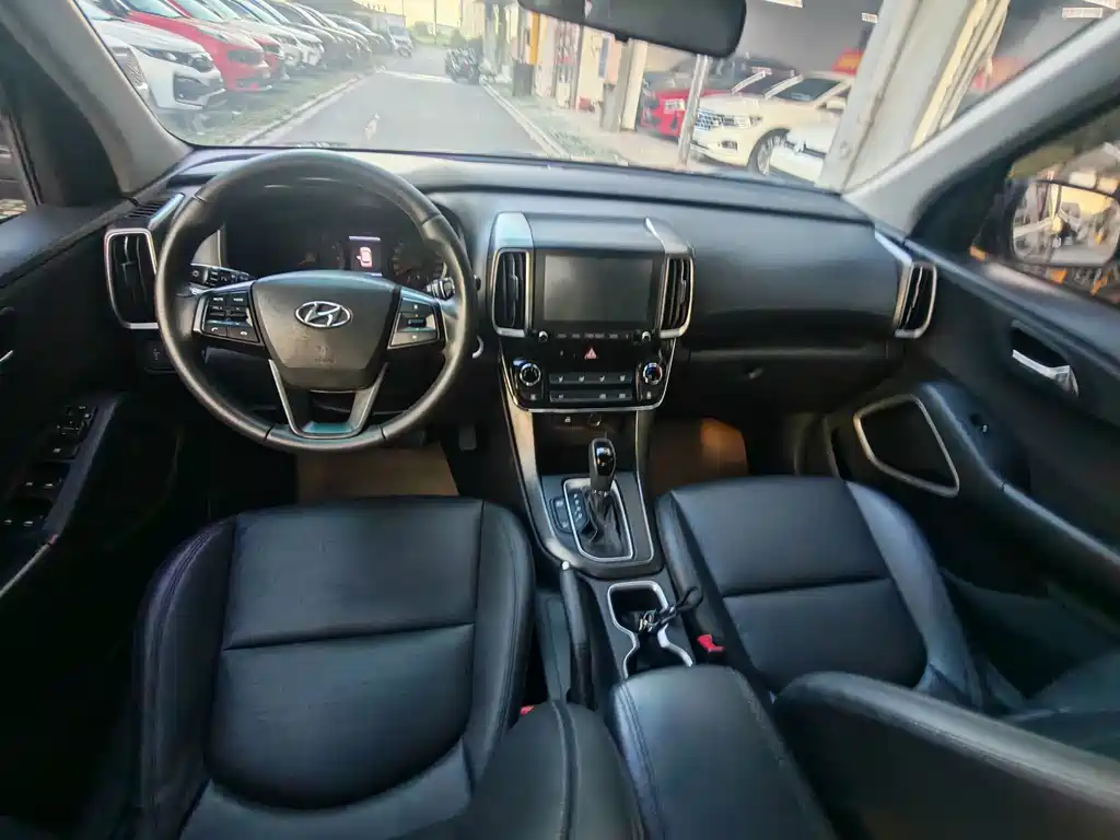 Hyundai ix35 — фото 4