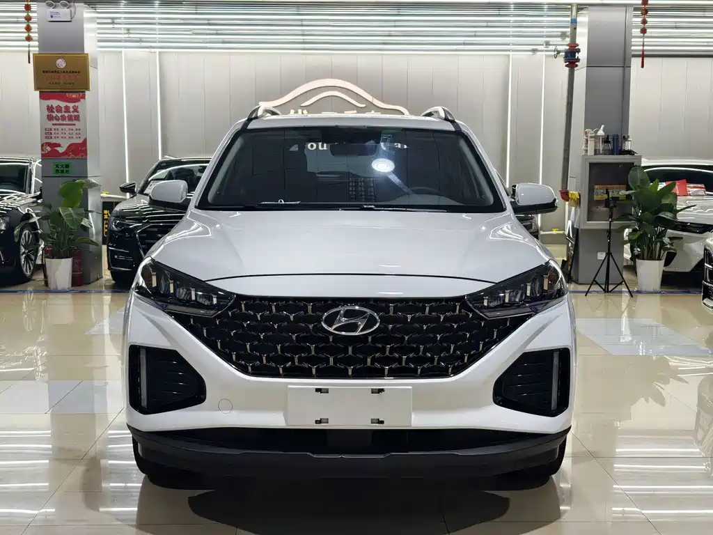 Hyundai ix35 — фото 2