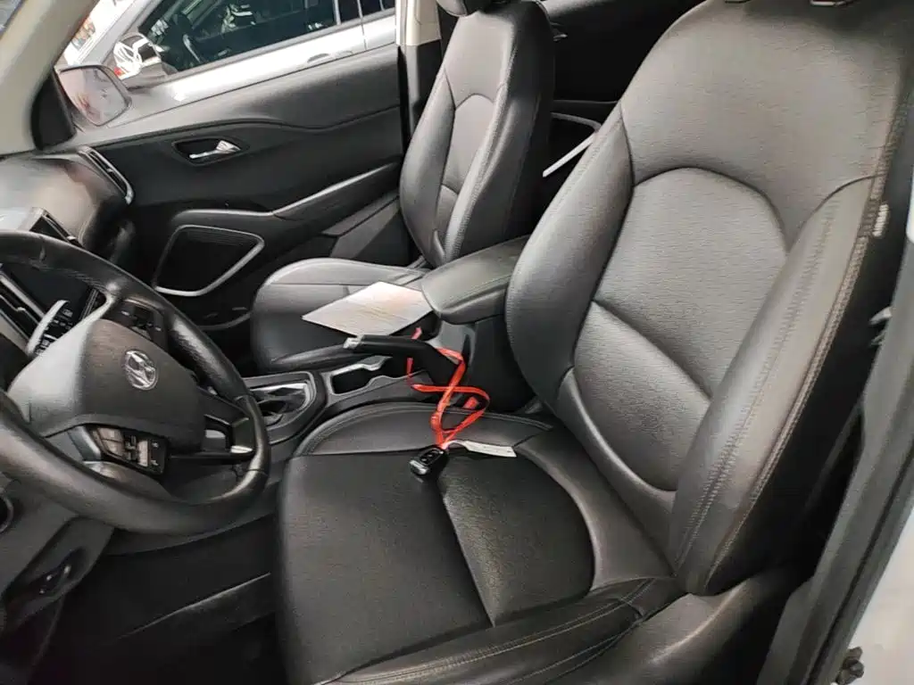 Hyundai ix35 — фото 15