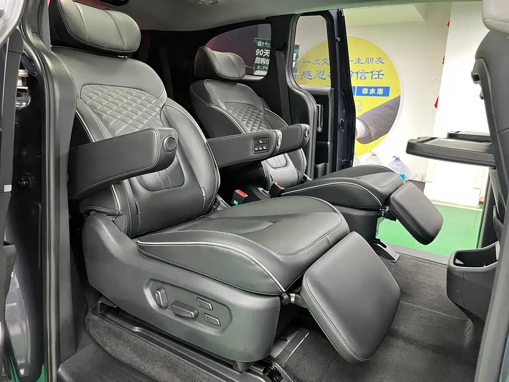 Hyundai Custo — фото 25
