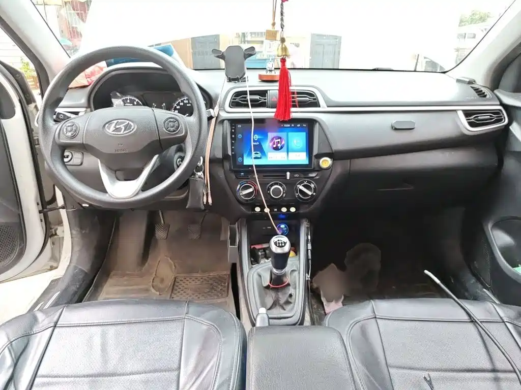 Hyundai Verna — фото 13