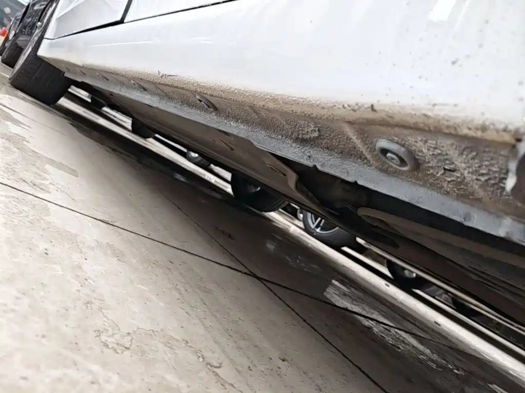 Hyundai Elantra — фото 22
