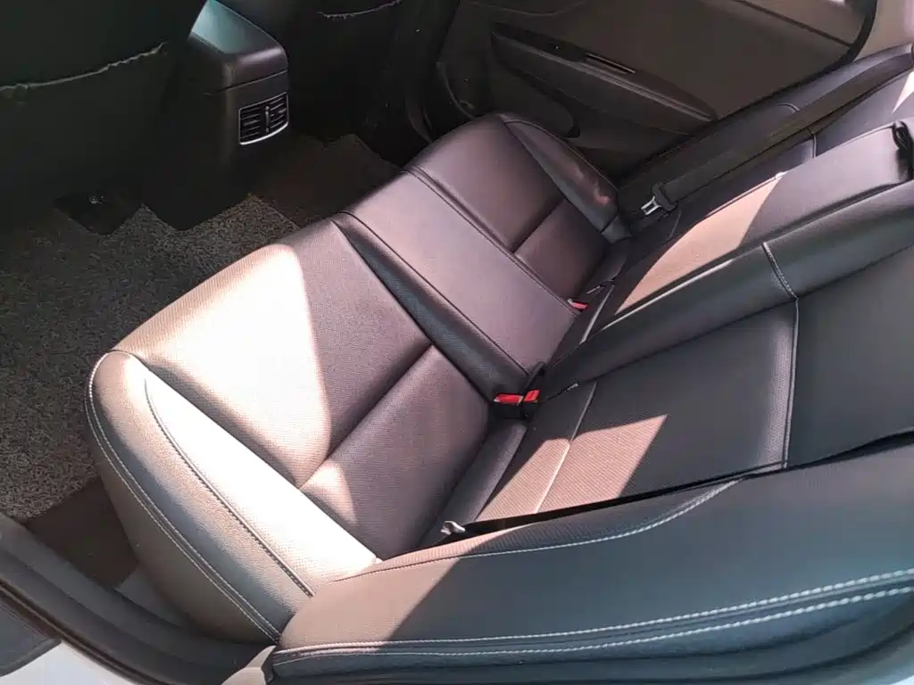 Hyundai Mistra — фото 17