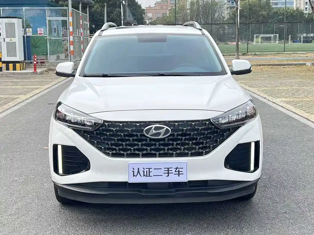 Hyundai ix35 — фото 2