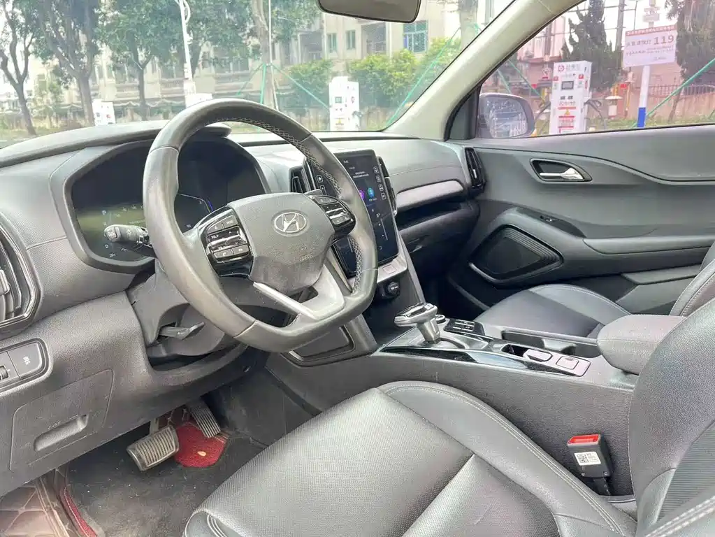 Hyundai ix35 — фото 10