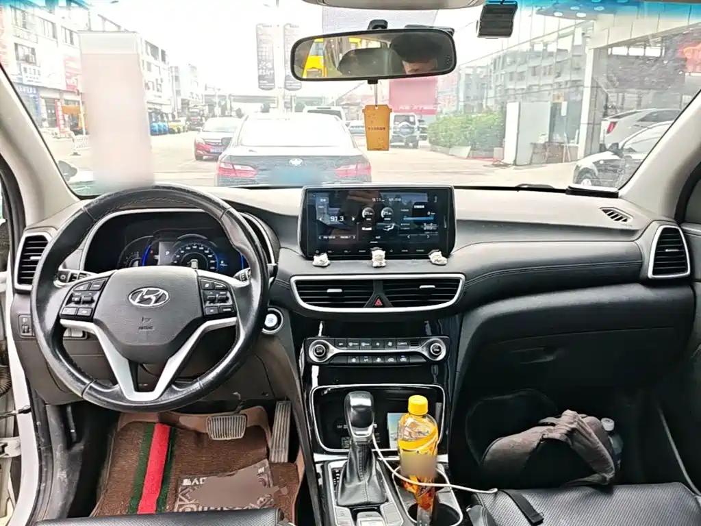 Hyundai Tucson — фото 6