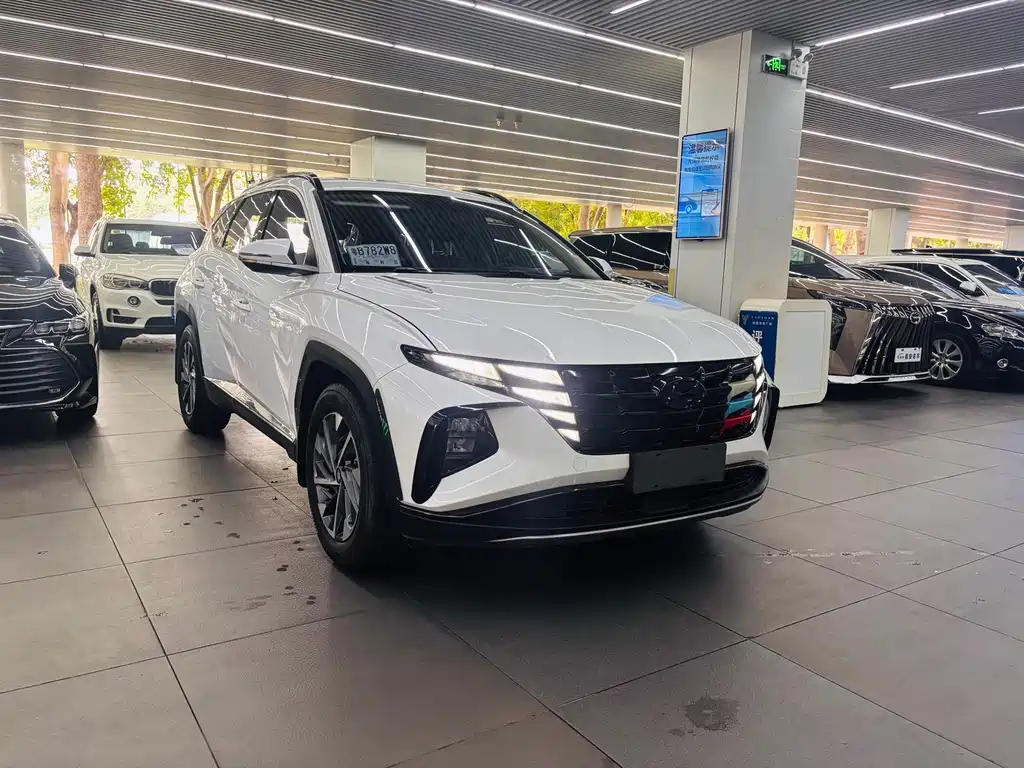 Hyundai Tucson — фото 3