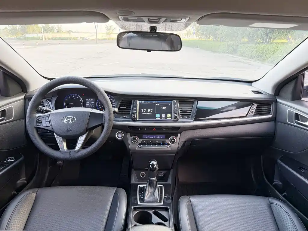 Hyundai Mistra — фото 13