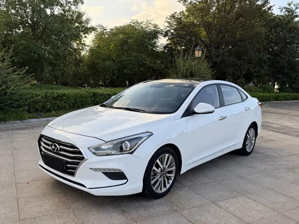 Hyundai Mistra