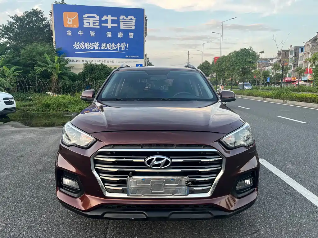 Hyundai ix35 — фото 2