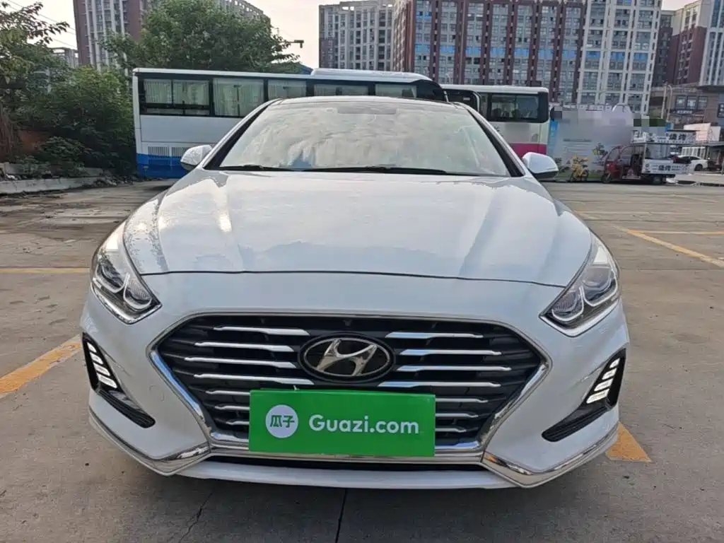 Hyundai Sonata — фото 3