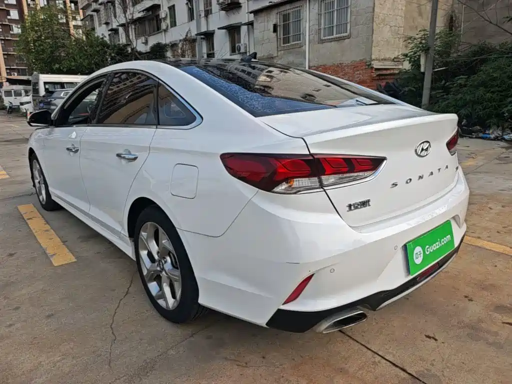 Hyundai Sonata — фото 5