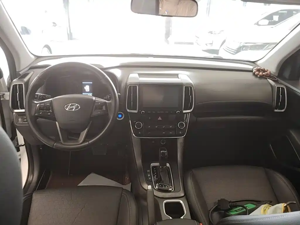 Hyundai ix35 — фото 10