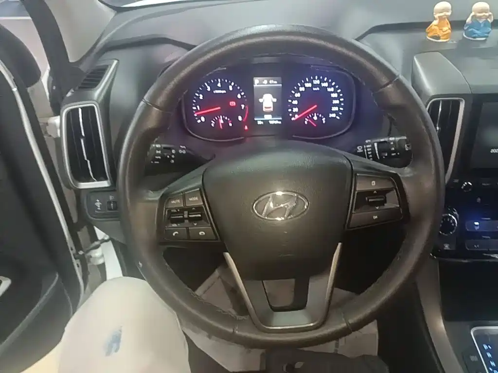 Hyundai ix35 — фото 11