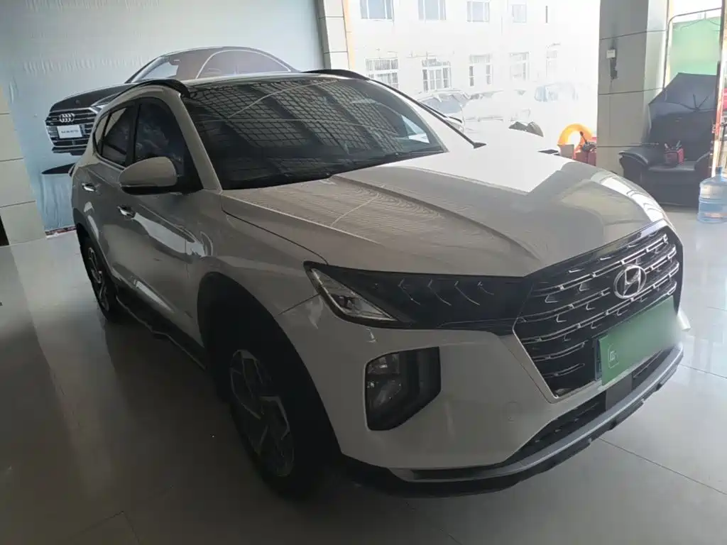 Hyundai Tucson — фото 4