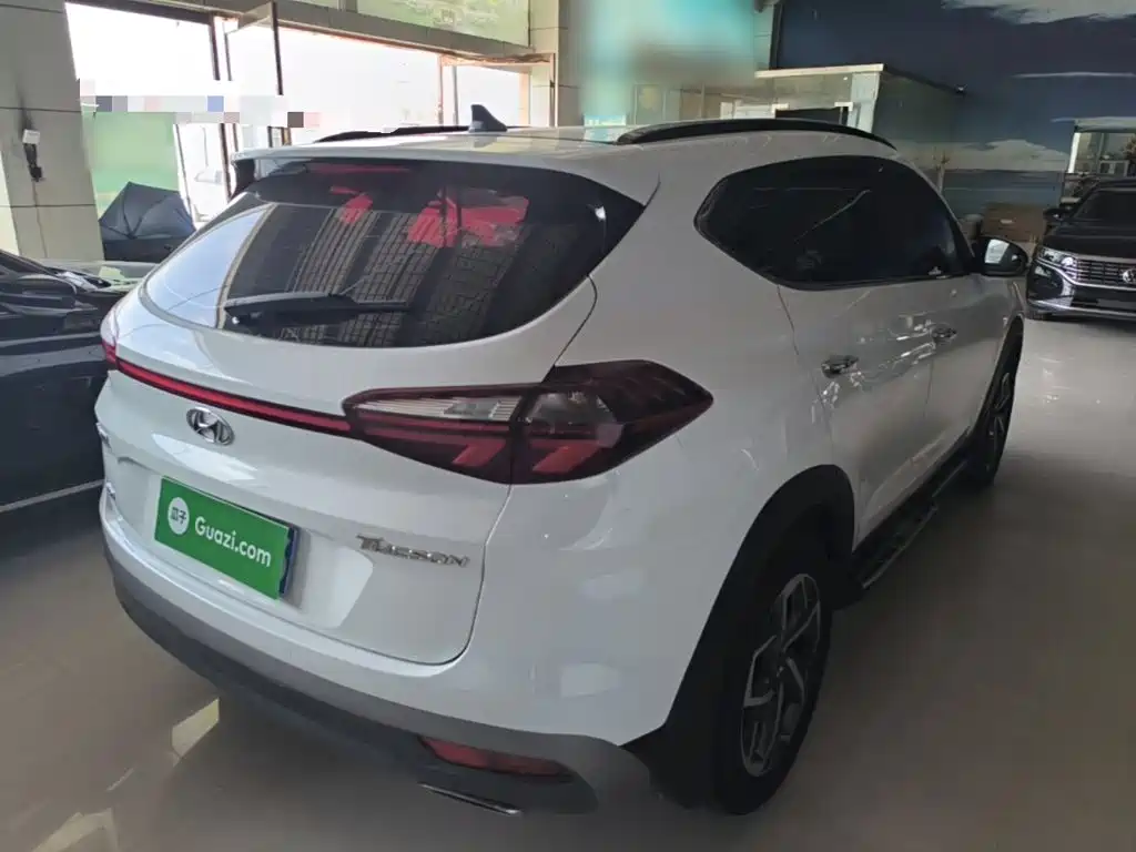 Hyundai Tucson — фото 7