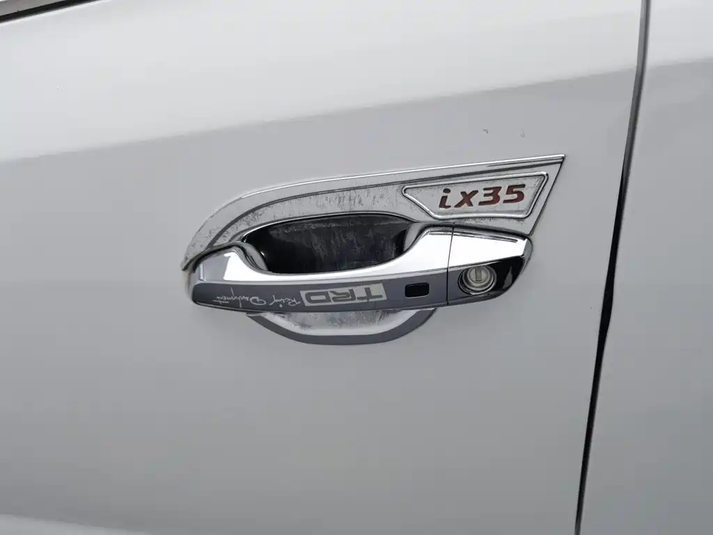 Hyundai ix35 — фото 18