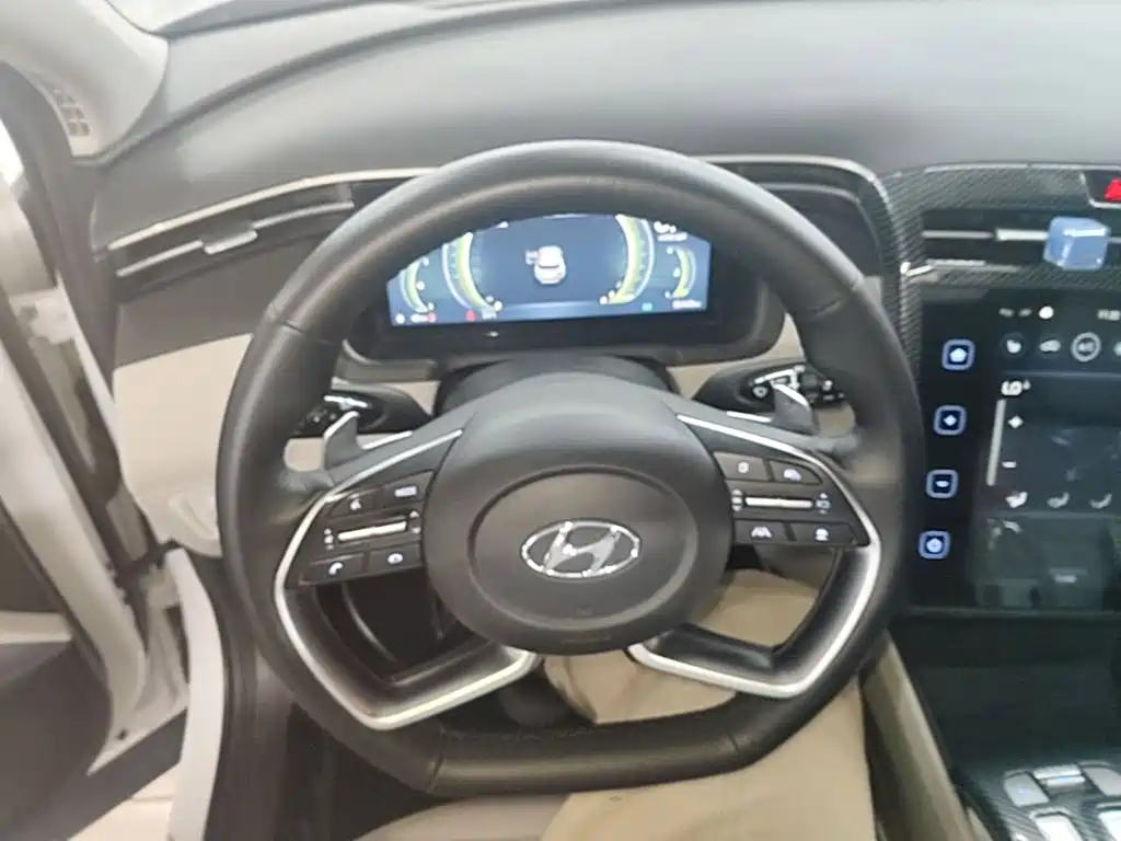 Hyundai Tucson — фото 11