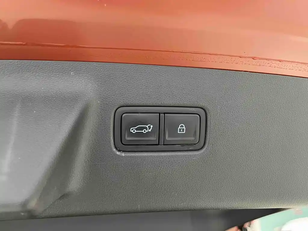 Hyundai Santa Fe — фото 19