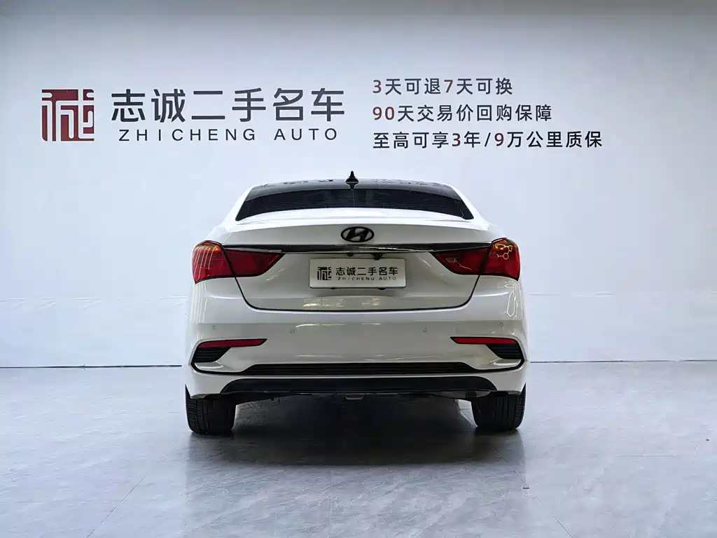 Hyundai Mistra — фото 4