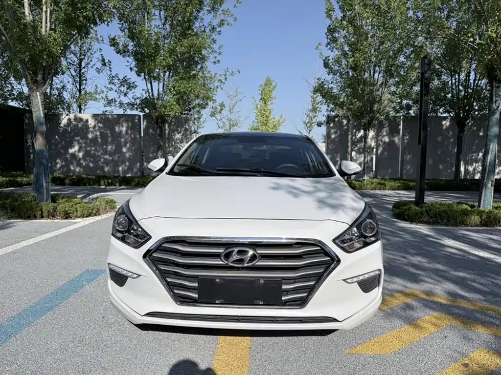 Hyundai Mistra — фото 3