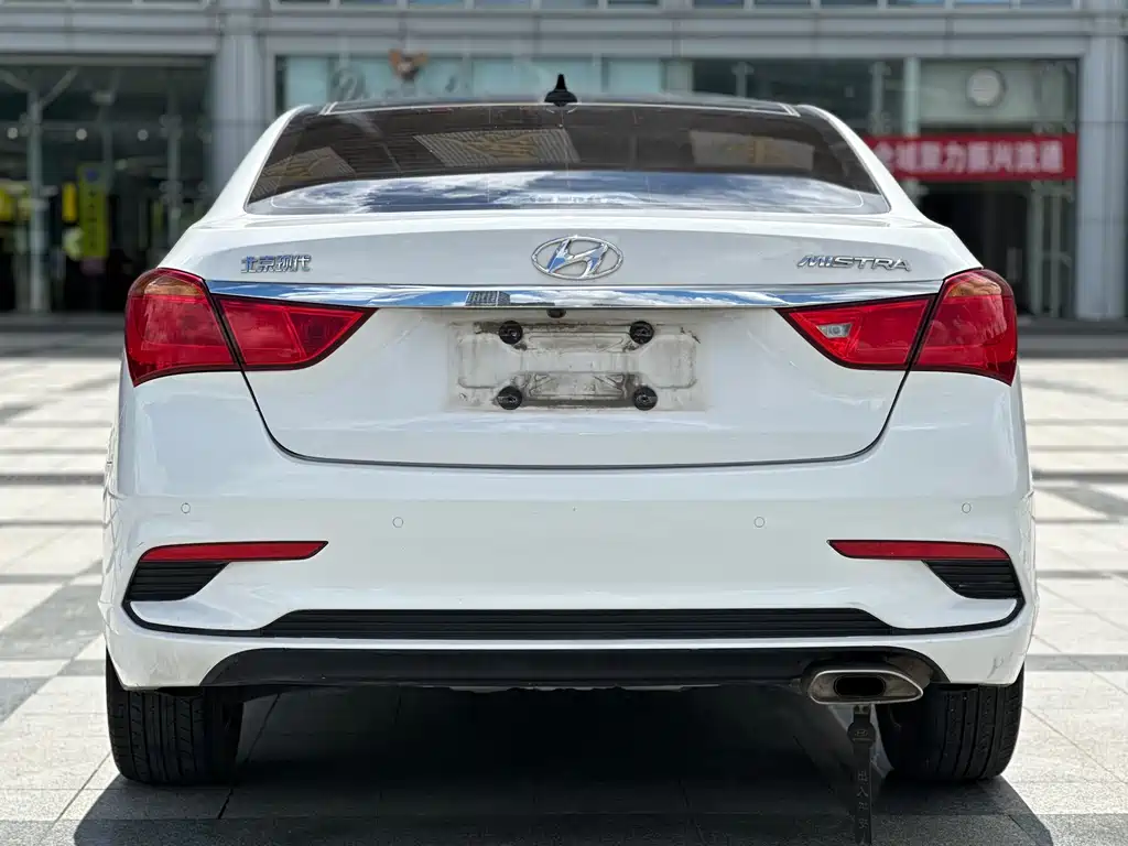 Hyundai Mistra — фото 4