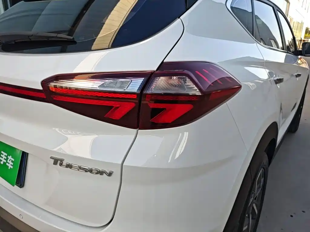 Hyundai Tucson — фото 8