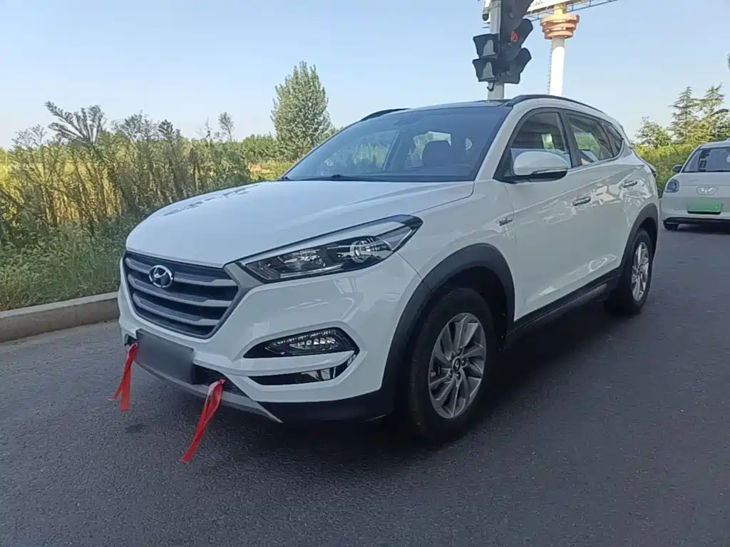 Hyundai Tucson — фото 2