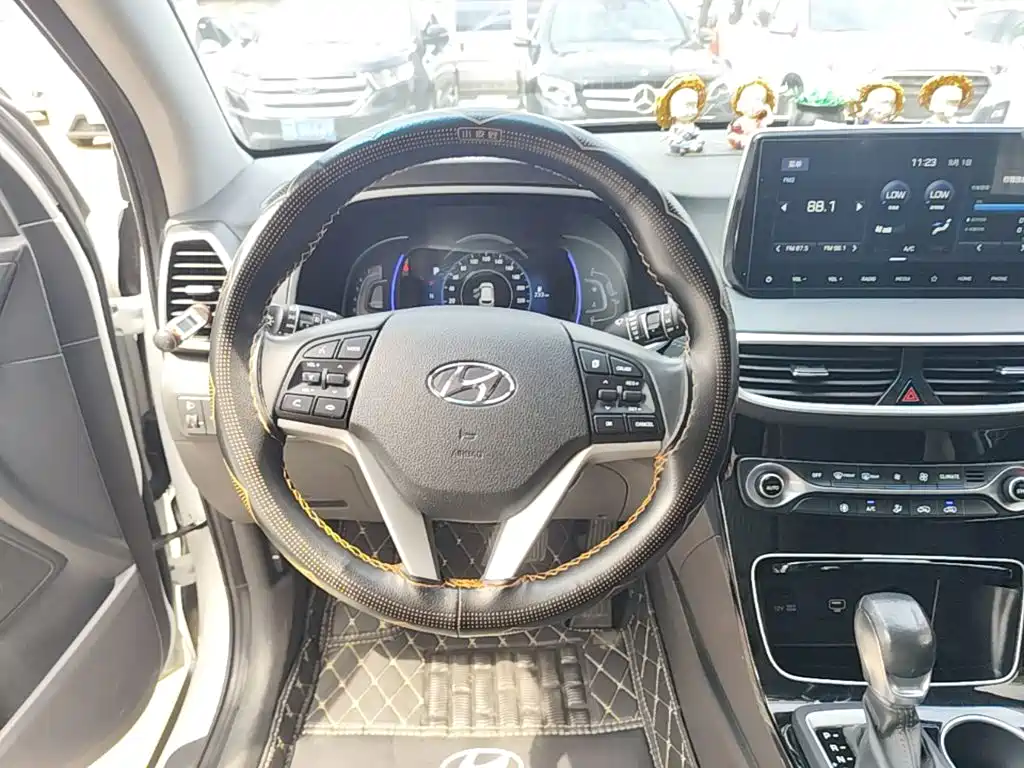 Hyundai Tucson — фото 11